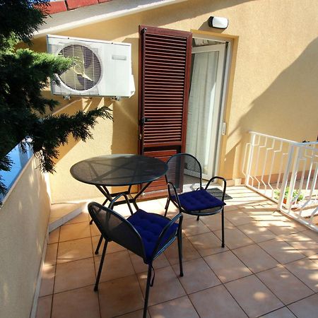 נובי ווינודולסקי Apartment Studio Olga מראה חיצוני תמונה