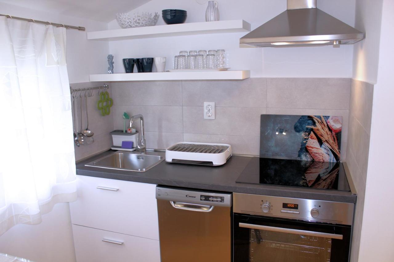 נובי ווינודולסקי Apartment Studio Olga מראה חיצוני תמונה